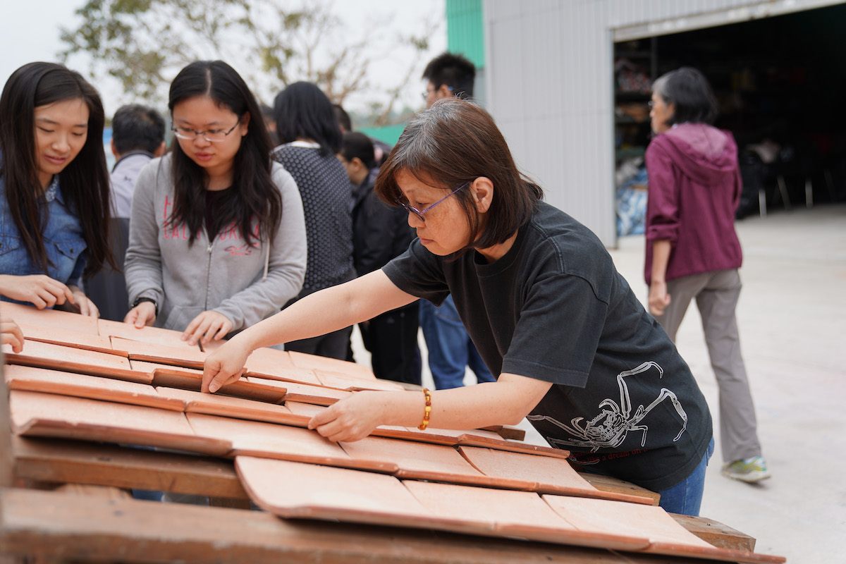 Chinese Tile Roofing Workshop