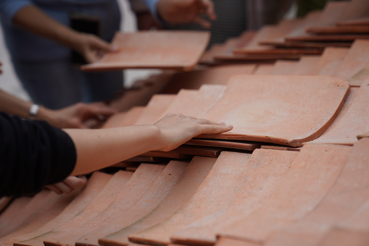 Chinese Tile Roofing Workshop